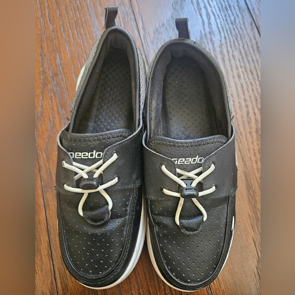Speedo women Sneaker- size US 7- black